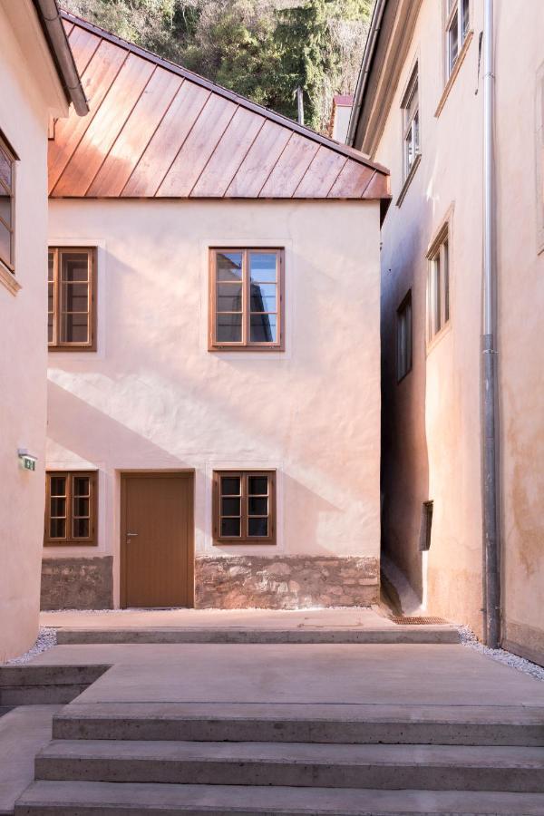 Kai 36 - Hotel Zwischen Fels Und Fluss 그라츠 외부 사진 The house of the poet in Chania